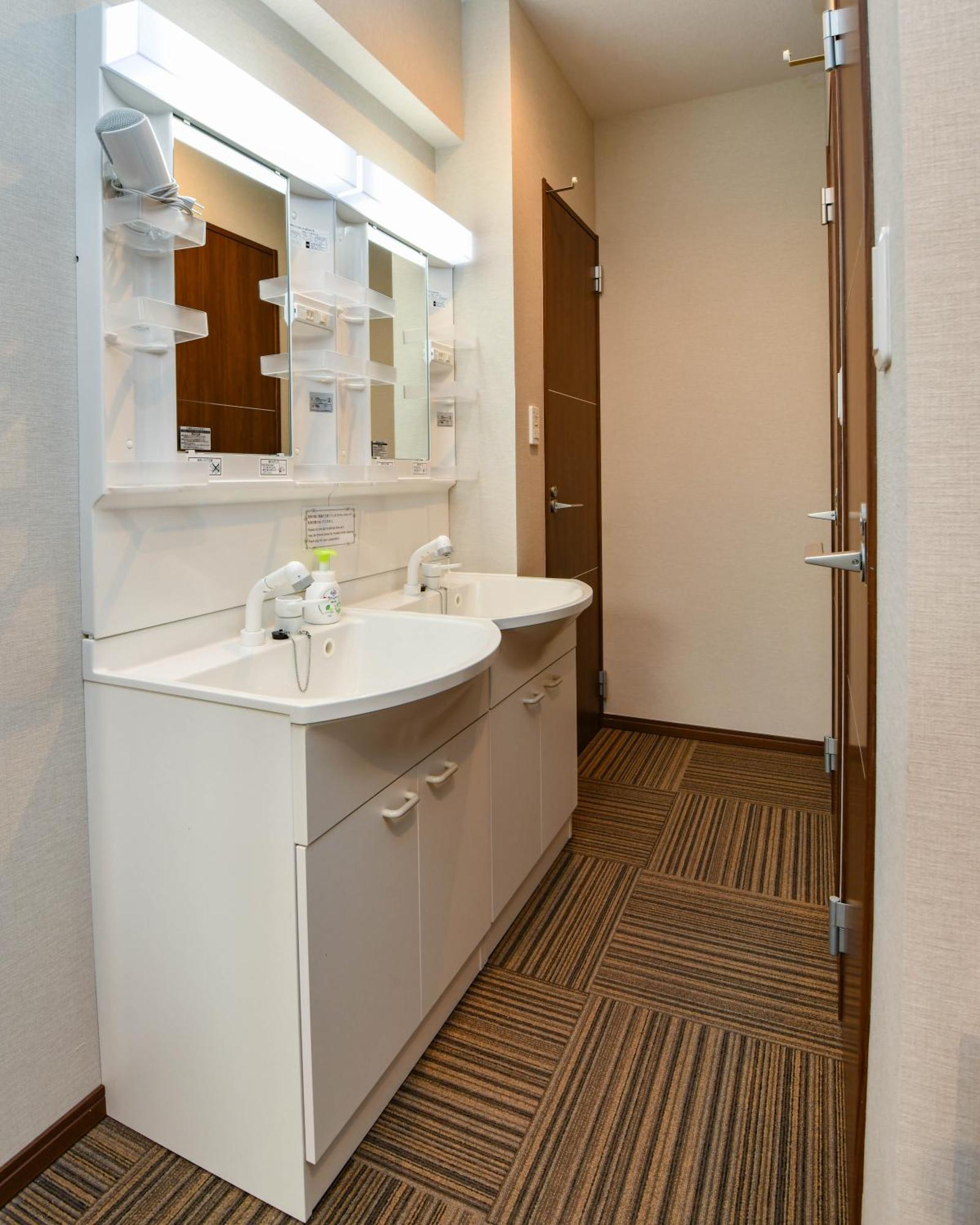 H2O Stay Otorii - Male Only Tokyo Exterior photo